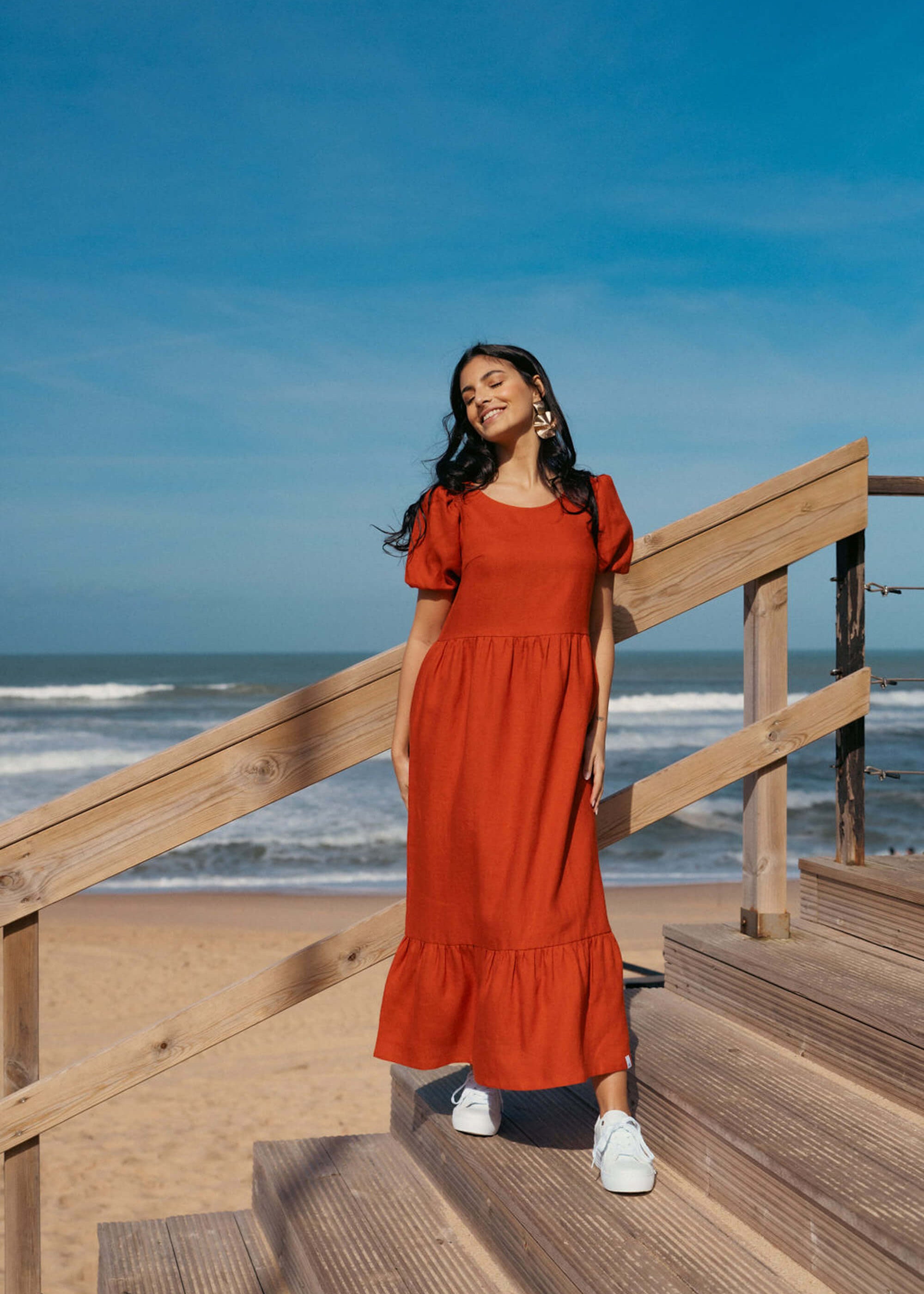 astrid-dress-burnt-orange-nakoa-pellavamekko_3.jpg