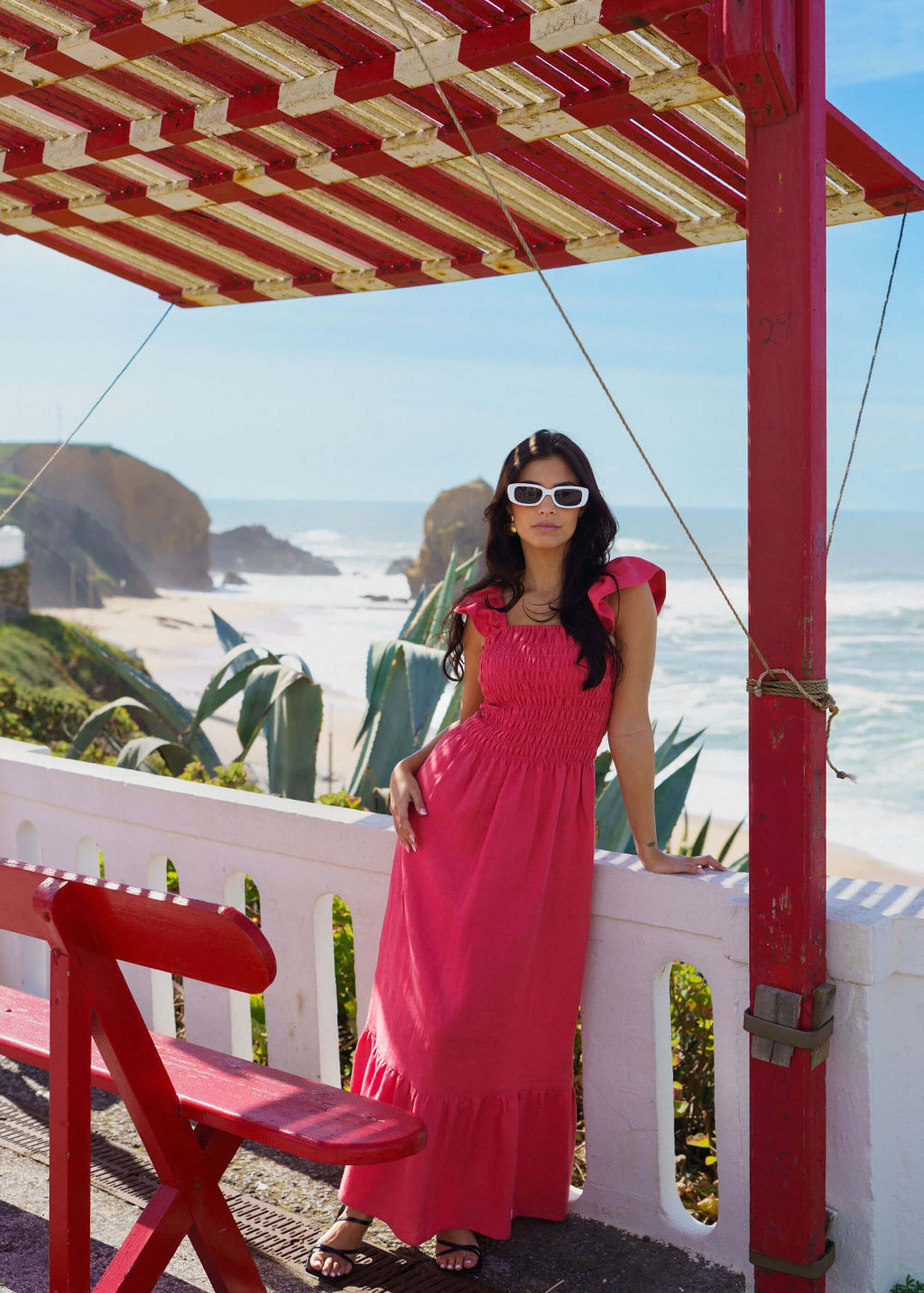 nakoa-sunset-coral-bianca-dress-korallinsavyinenpellavamekko_3.jpg