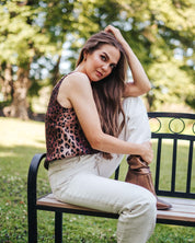 Vera Top, Coco Leo