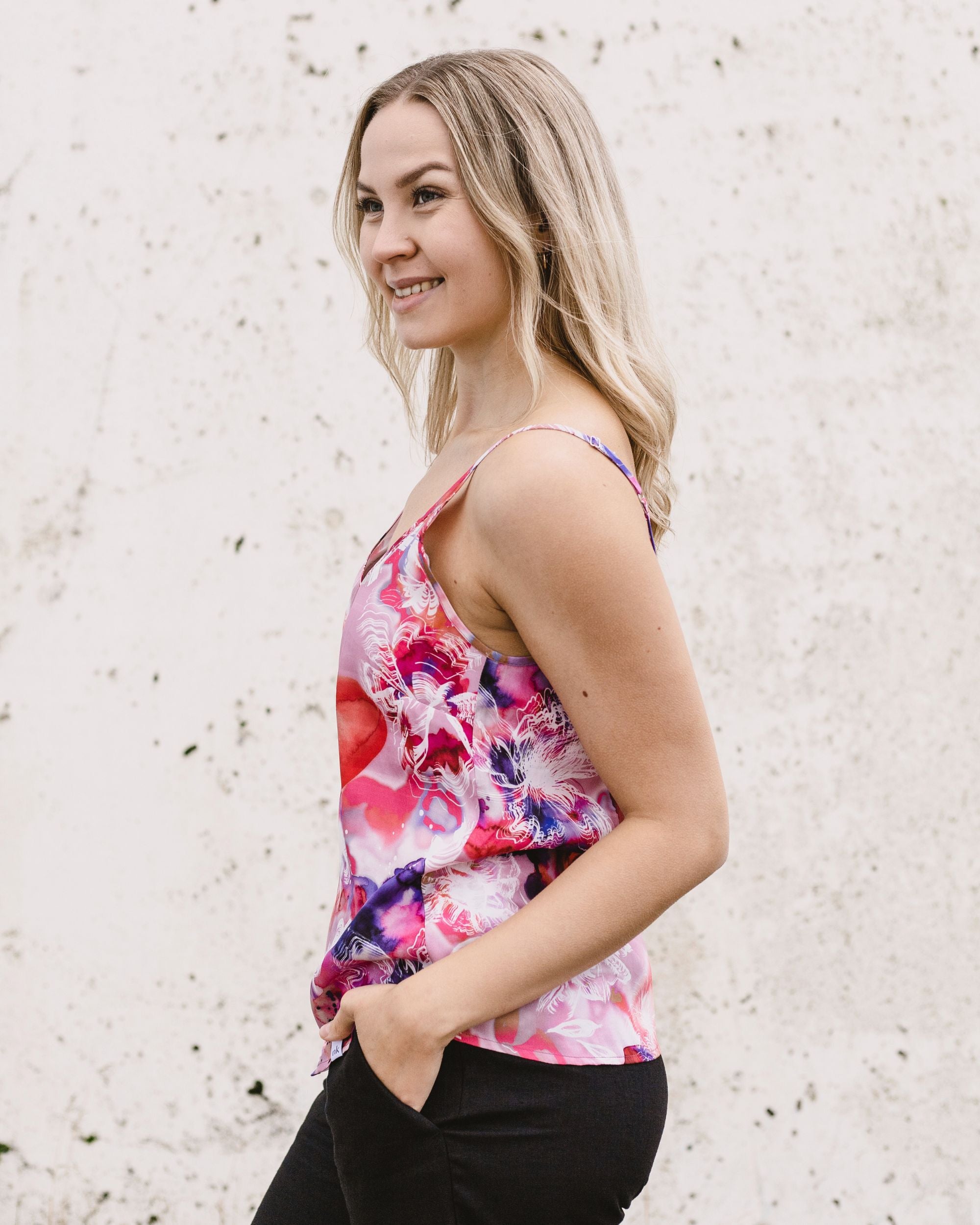 Vera Top, Coral Reef