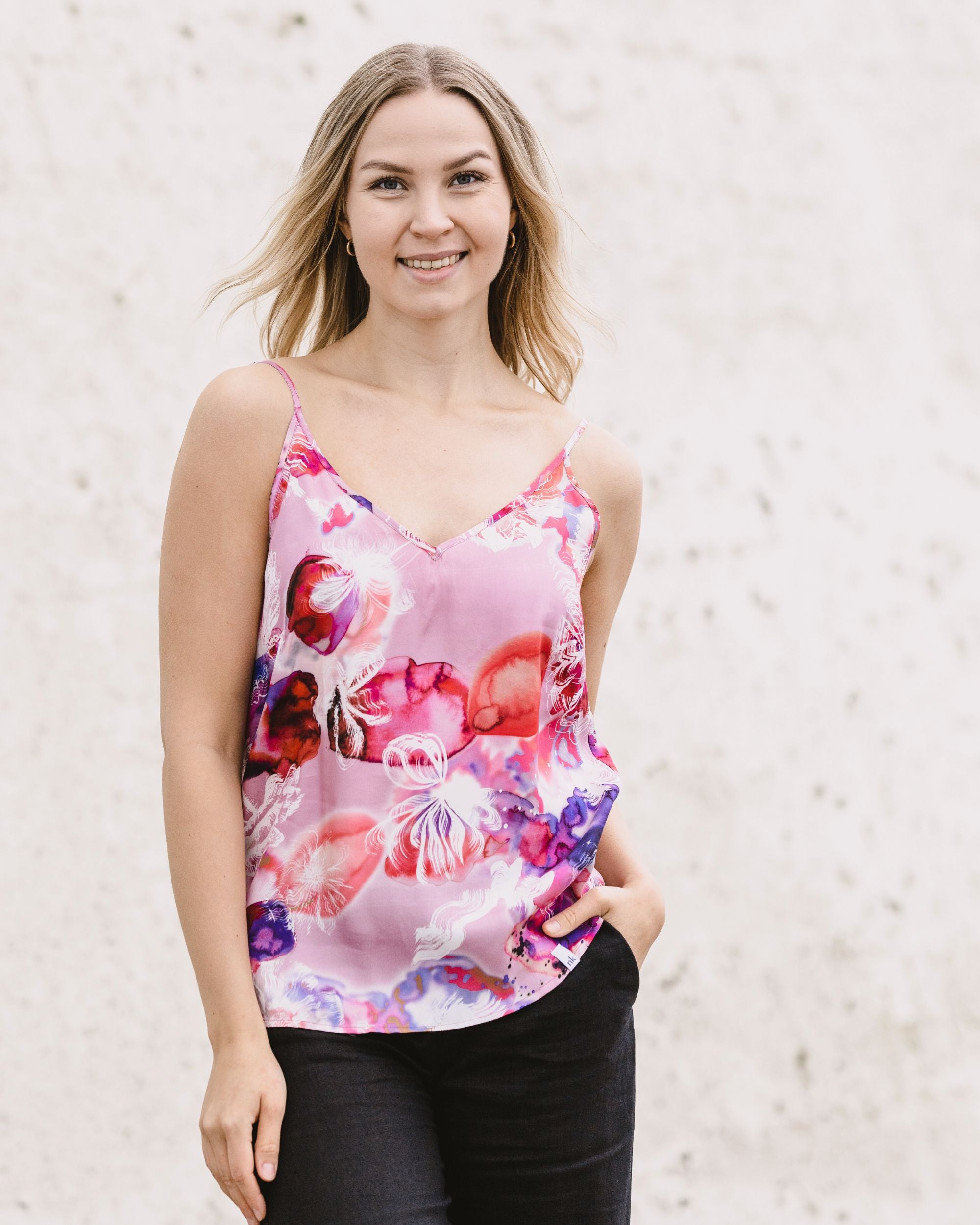Vera Top, Coral Reef