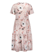 Kerrosmekko, Rose Lily