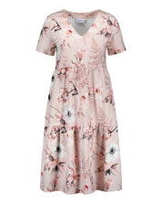 Kerrosmekko, Rose Lily