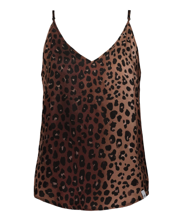 Vera Top, Coco Leo