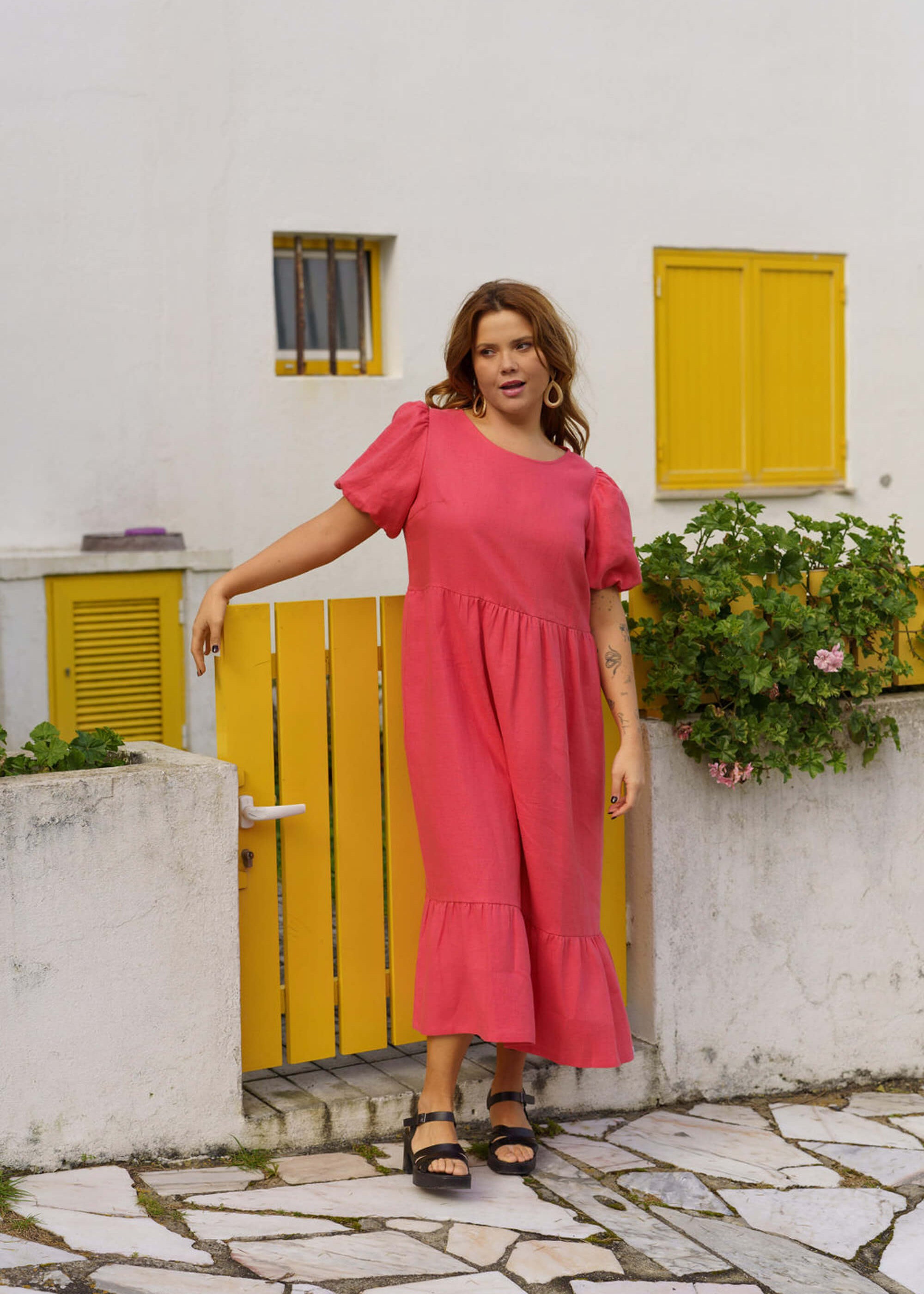 astrid-dress-sunset-coral-pellavamekko-nakoa_4.jpg