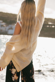 Elsie Cardigan, Ivory