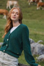 Elsie Cardigan, Pine