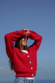 Elsie Cardigan, Scarlet