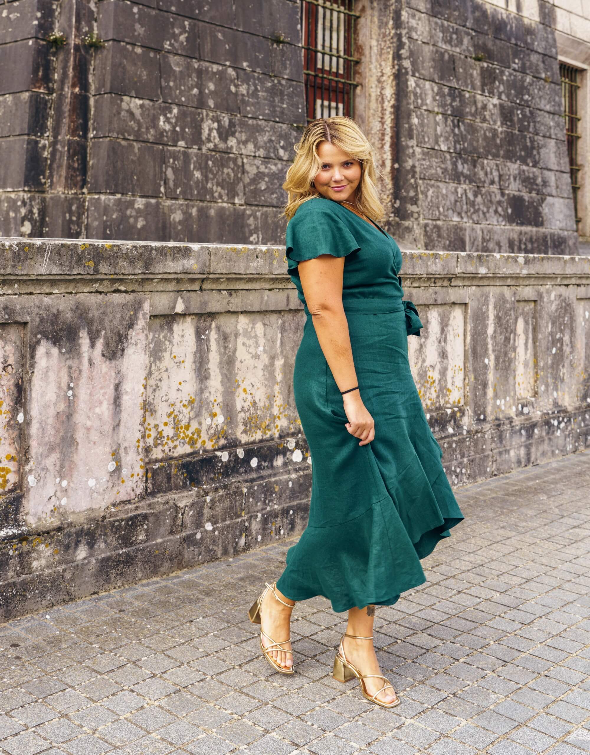 Annika dresses – Nakoa Oy