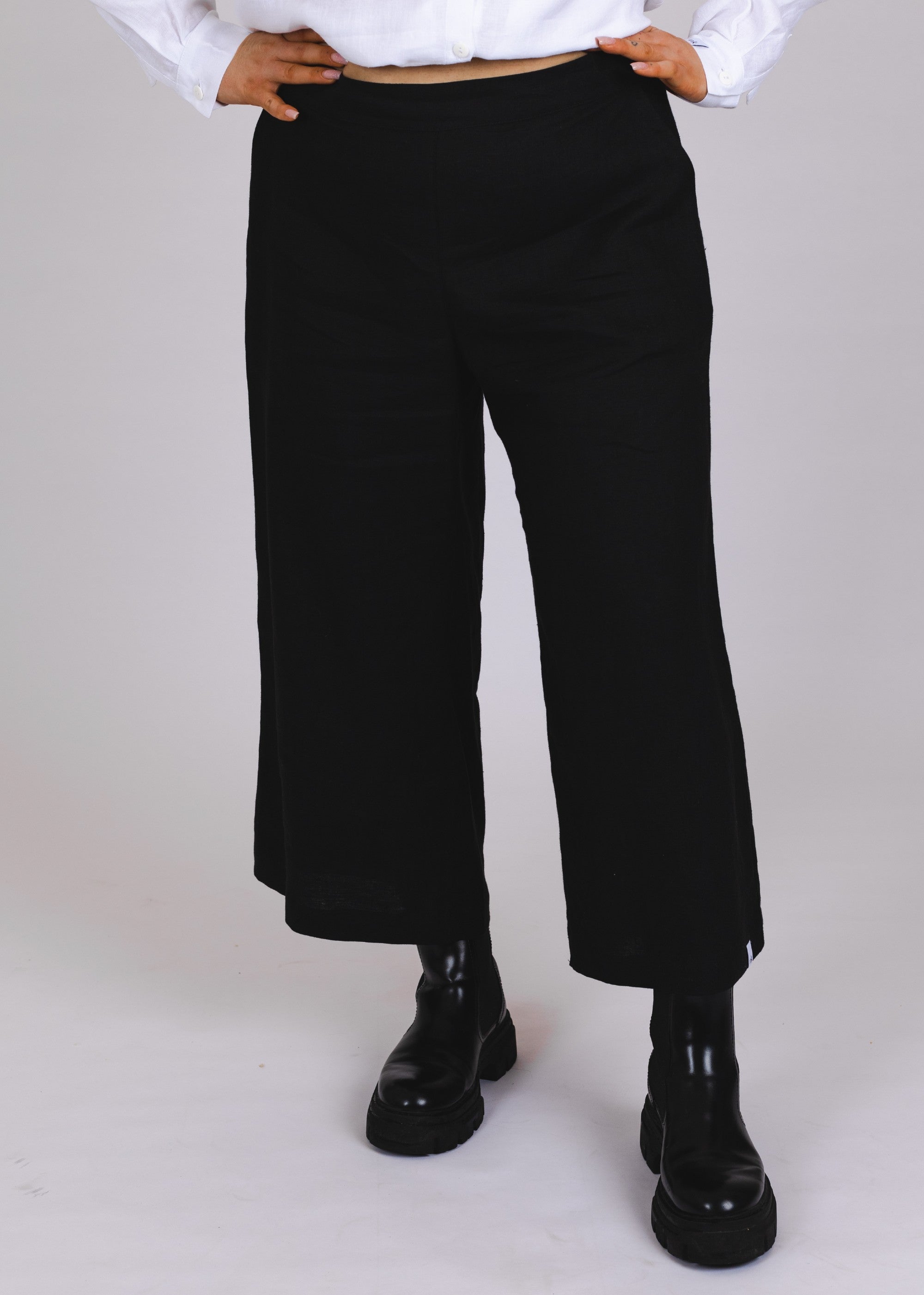 Culottes linen pants, Black 