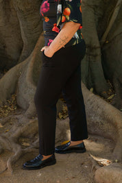 Comfy Straight Pants, Black