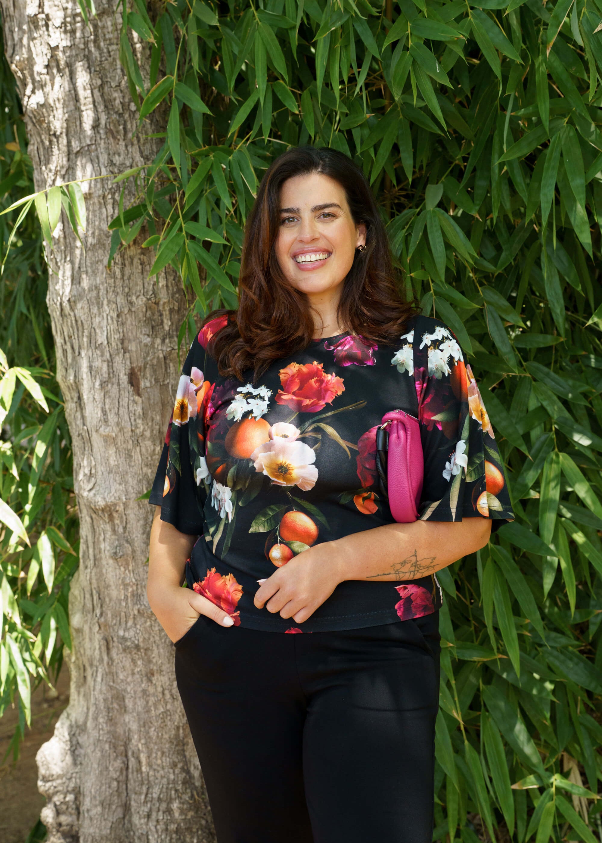 nakoa-vivienne-blouse-sangria-garden_5.jpg