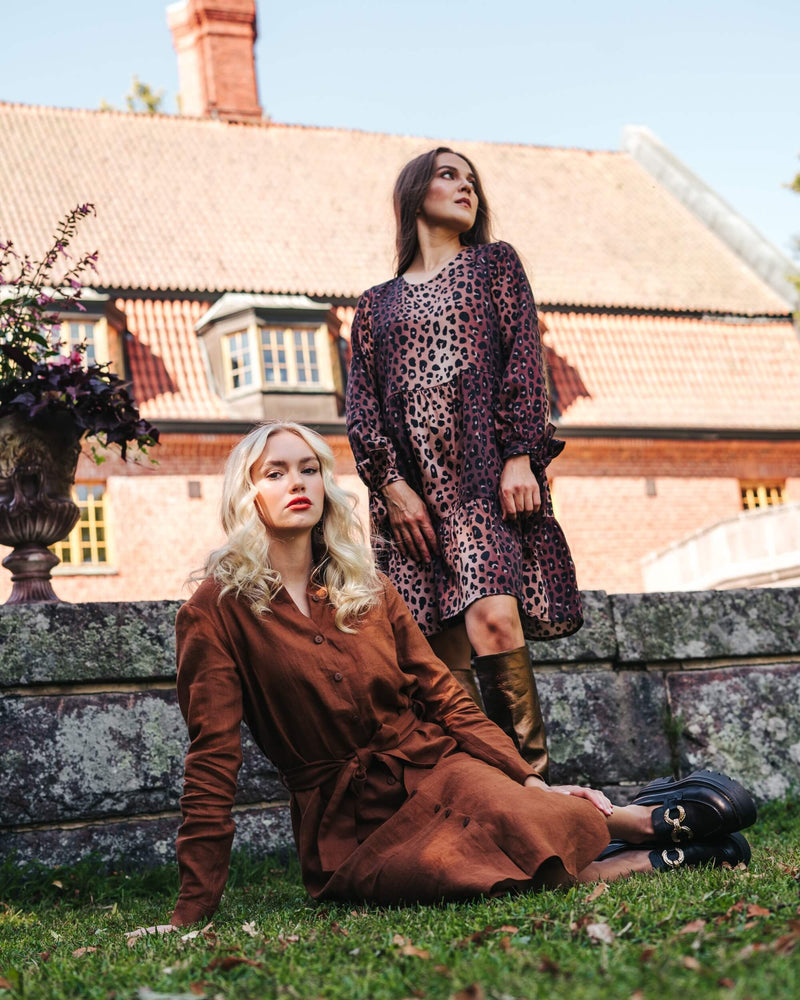 Classic Dress, Rose Lily