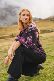 Vivienne Blouse, Secrets