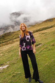 Vivienne Blouse, Secrets