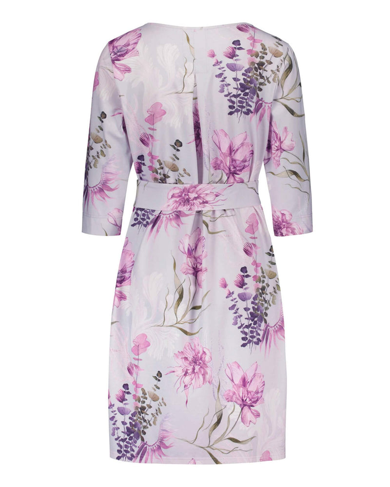 Classic Dress, Oceania