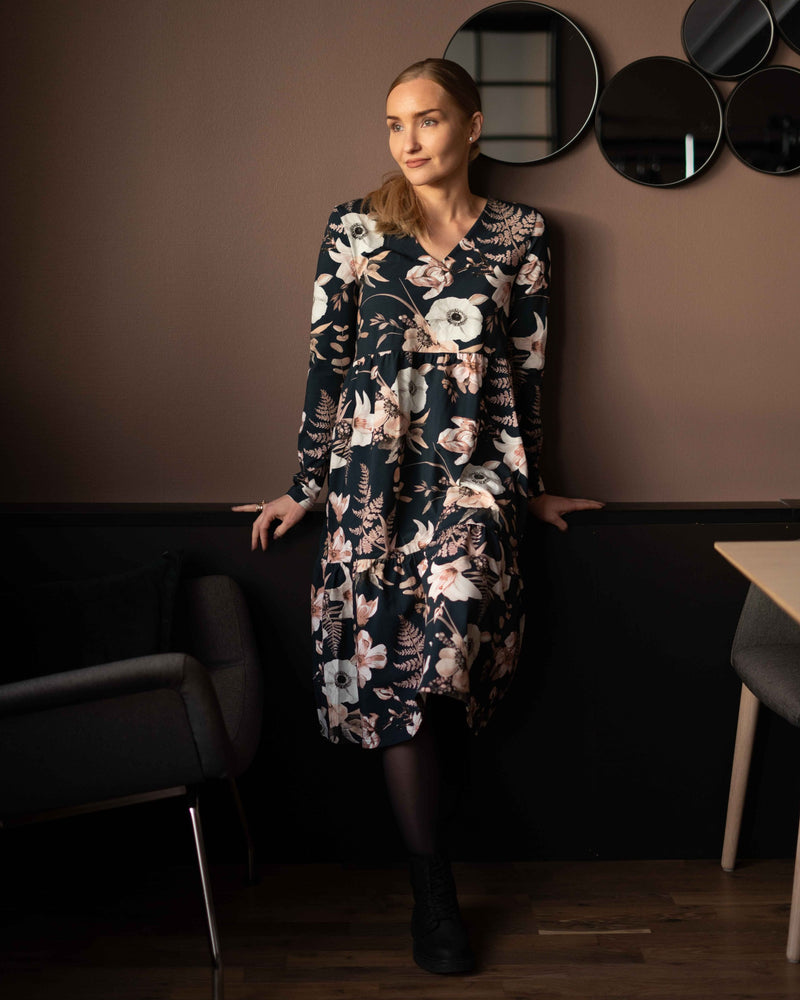 Print Kerrosmekko, Midnight Lily