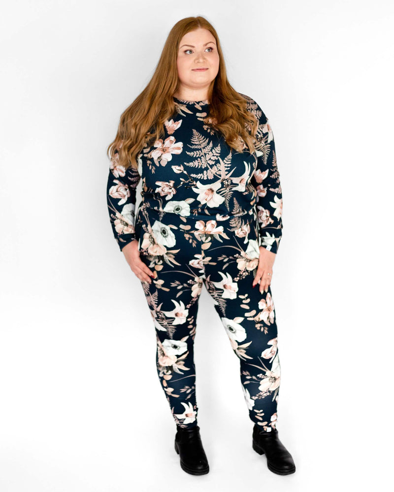 Casual Chic Print Pants. Midnight Lily
