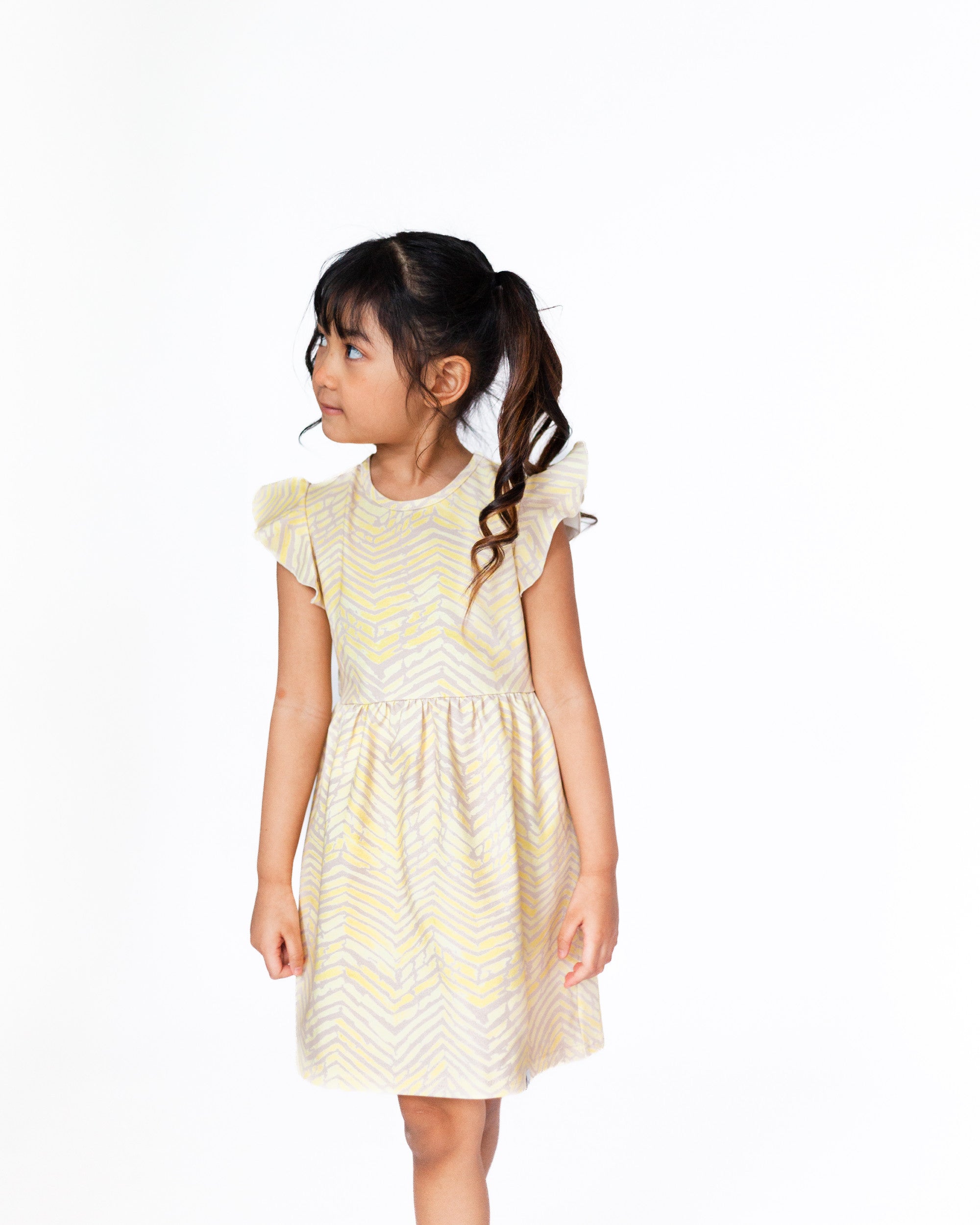 Bedrucktes Kleid, Safari-Sand