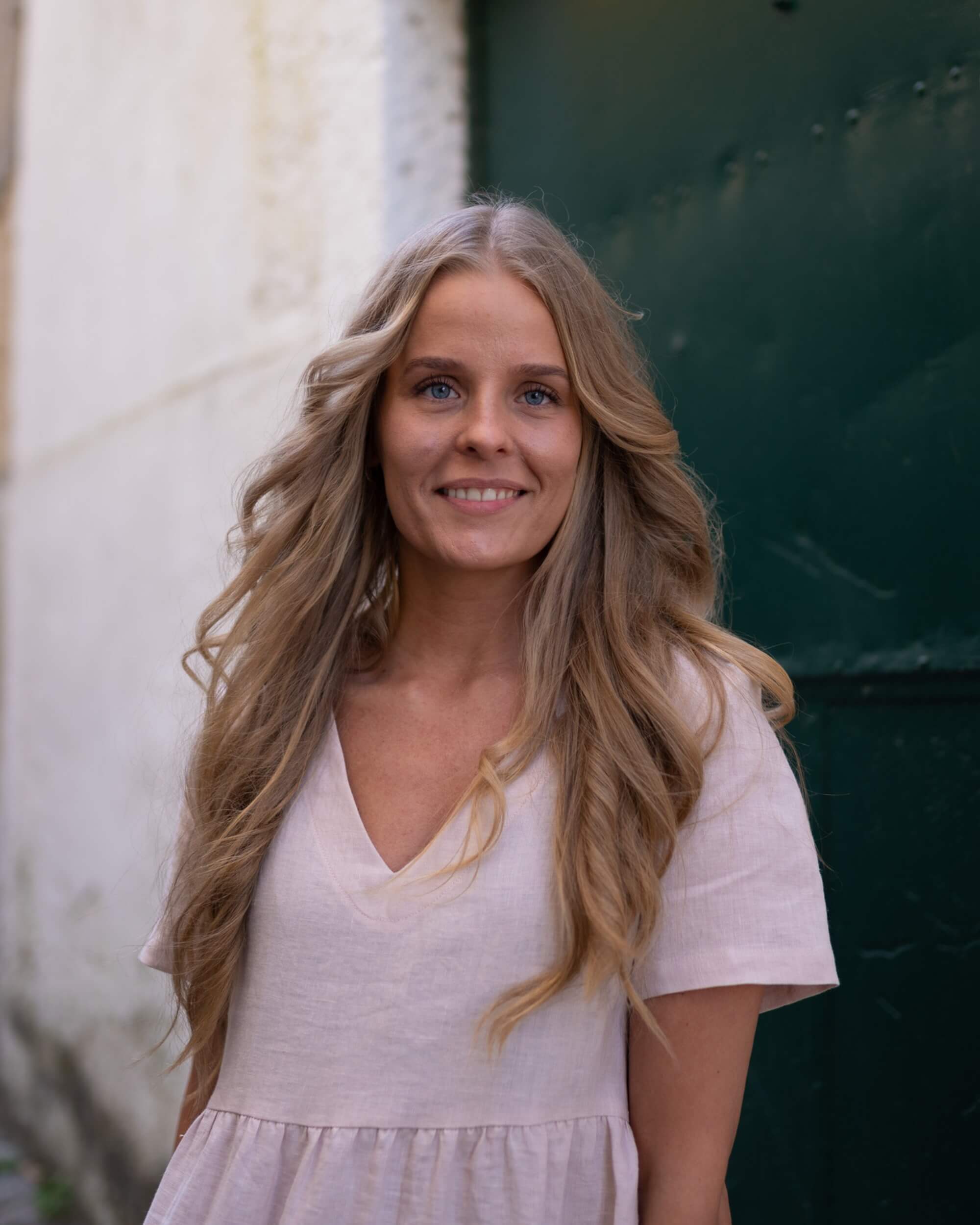 Pellava Kerrosmekko, Sandshell – Nakoa Oy